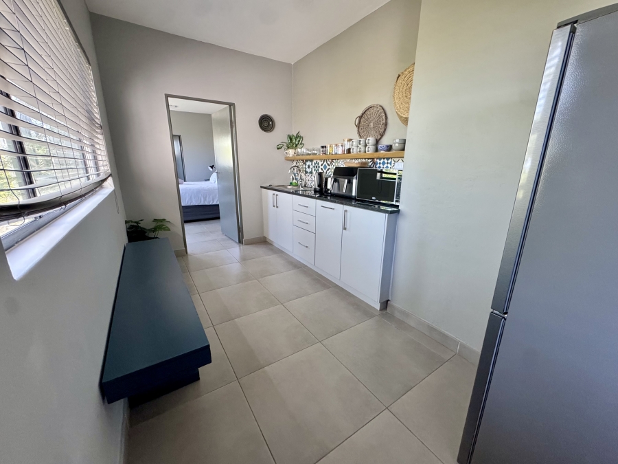To Let 1 Bedroom Property for Rent in Burgundy Estate Western Cape